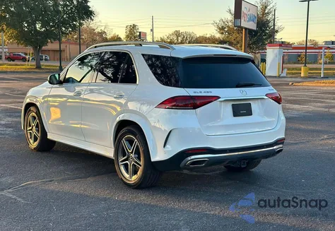 2021 Mercedes-Benz Gle 450 4Matic z USA, uszkodzony, nr VIN 4JGFB5KB1MA571198
